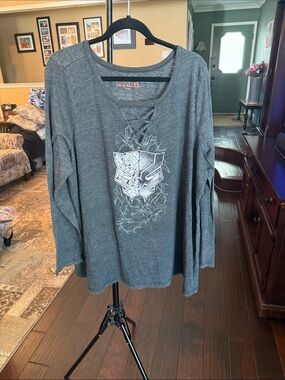 torrid Gray Long Sleeve Graphic Tee with Lace-Up Neck